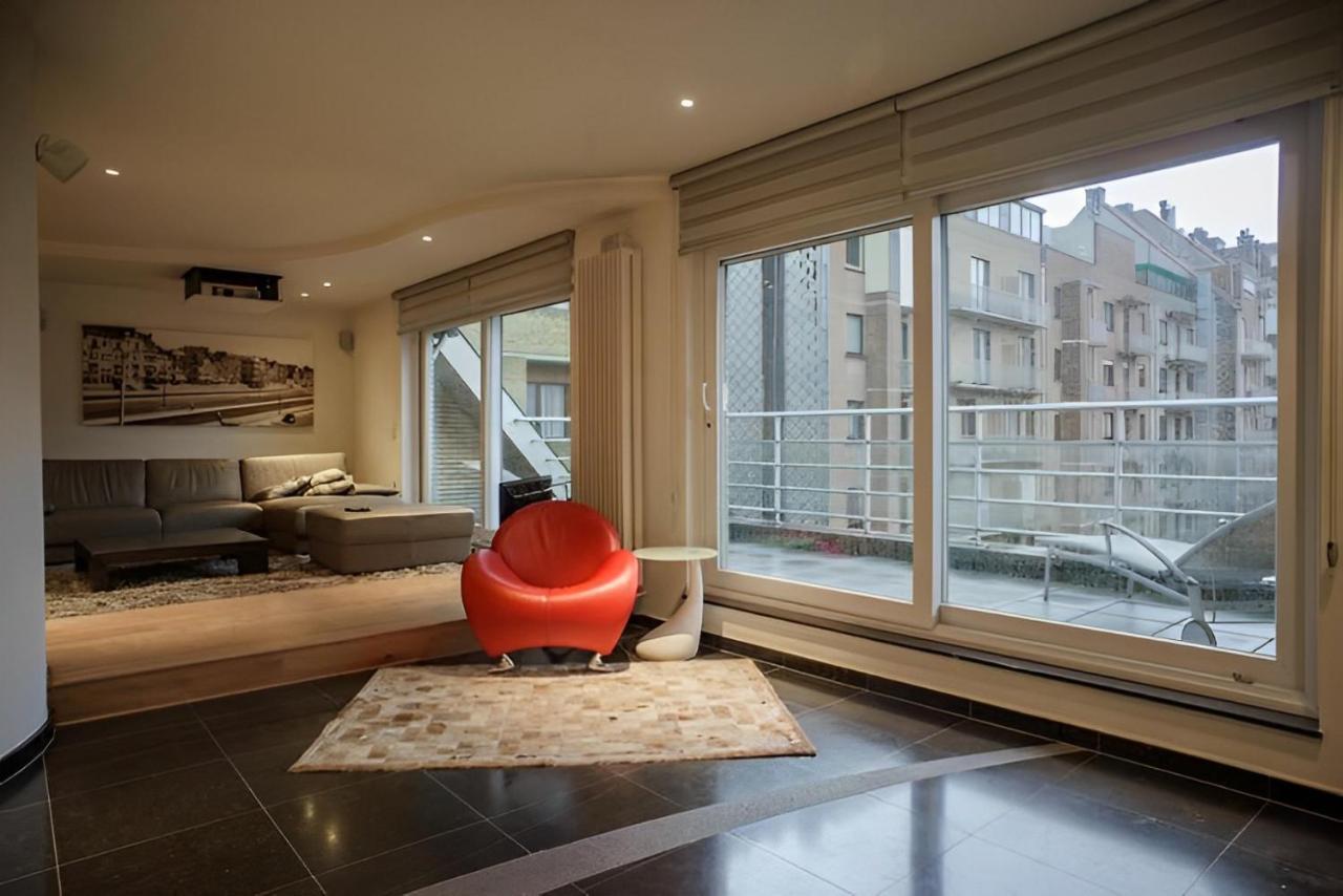 Big&comfortable triplex in Knokke Eksteriør billede